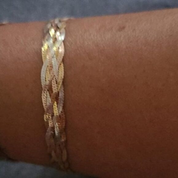Tri-Color Gold over 925 Herringbone chain Bracelet - Picture 3 of 10